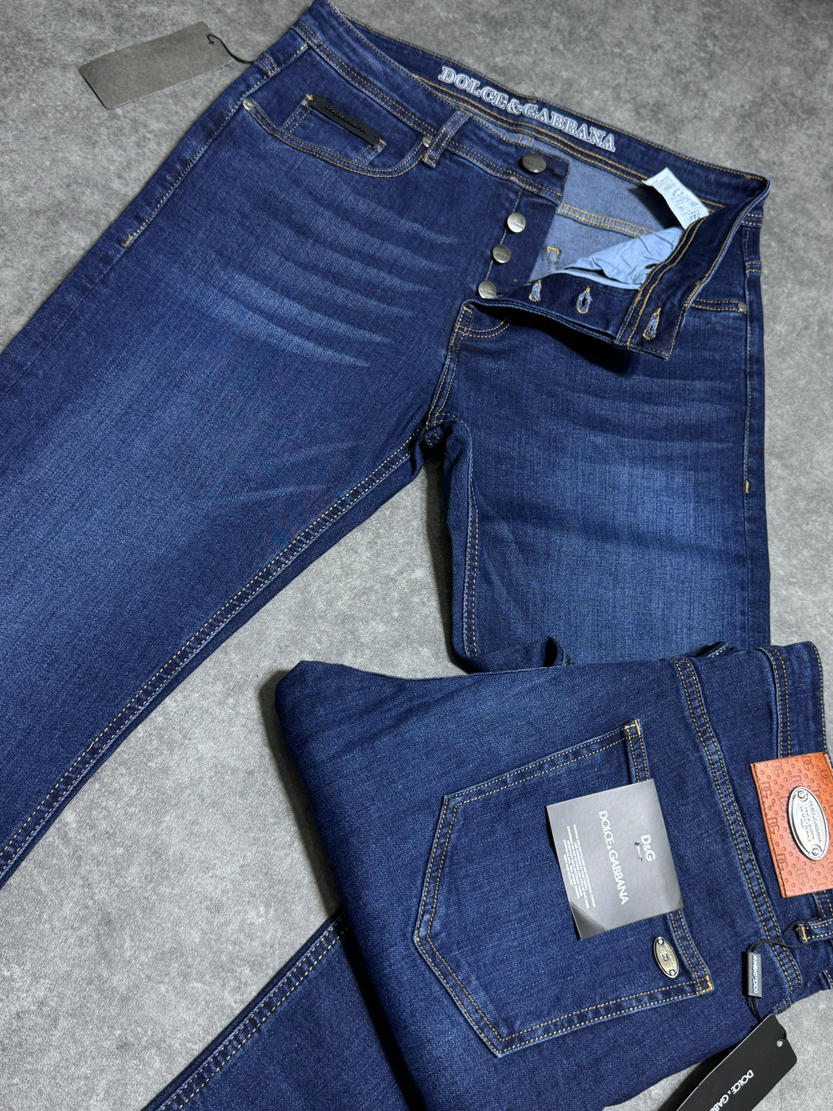 D&G bleu foncé