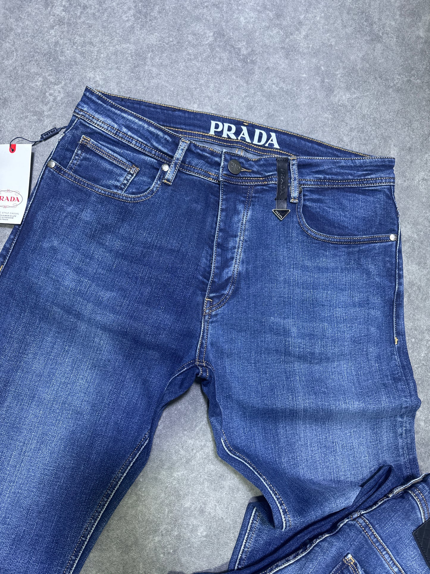 PRADA jean bleu
